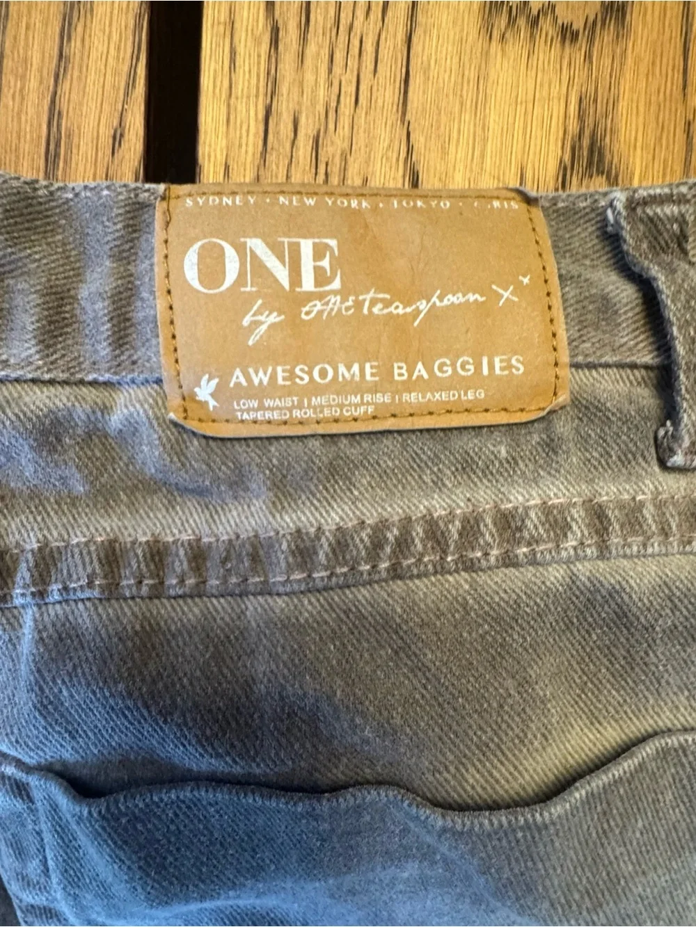 One Teaspoon Awesome Baggie‎  Shorts Waist 28 Denim Destroyed Long Jean Cut Offs